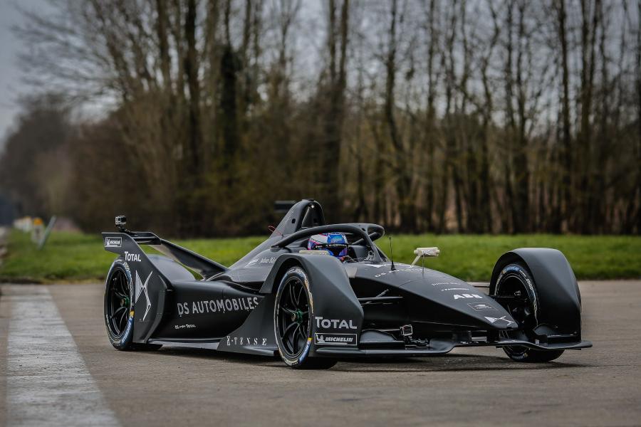  DS E-Tense FE 19 2018 года  (фото 1 из 31)